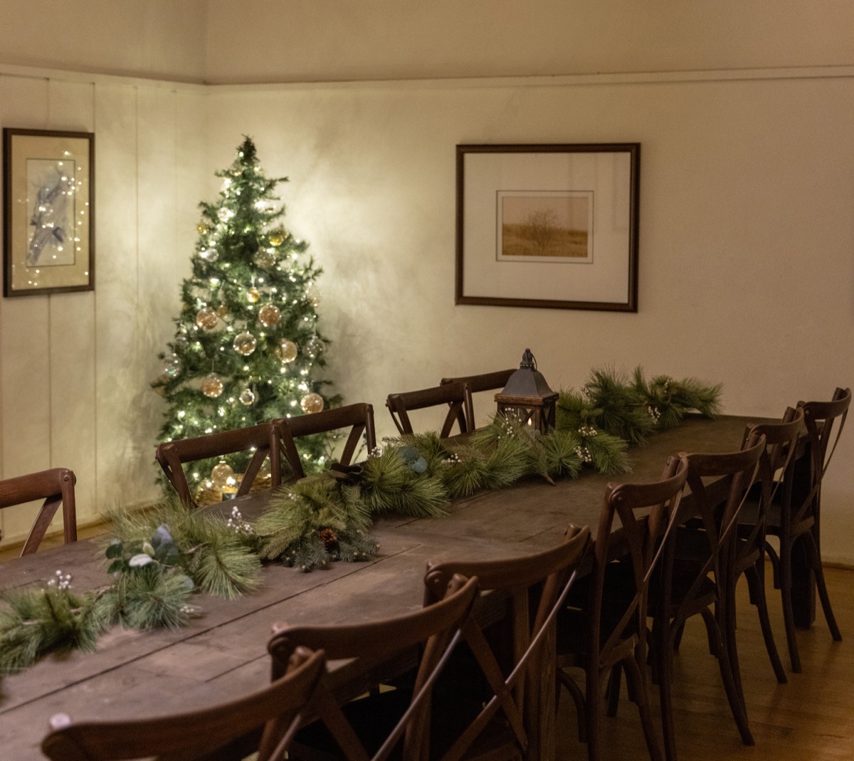 Private dining room decorated for Christmas at 123 Farm